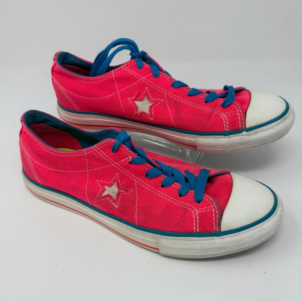 Converse One Star Hot Pink Canvas Low Tops - Picture 2 of 8